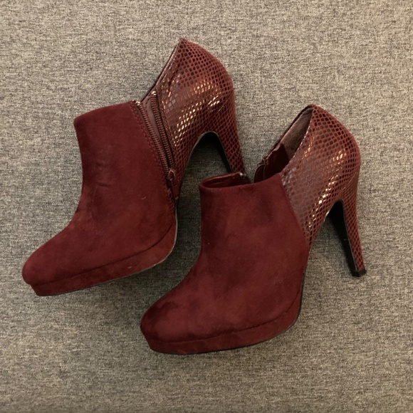 Burgundy bootie - Picture 8 of 8